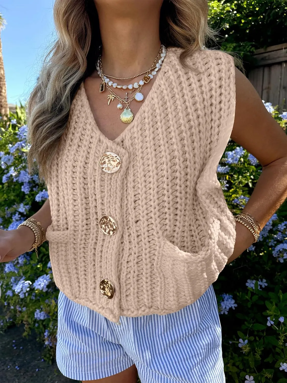 ANRABESS Women Chunky Knit Sweater Vest Button Down Casual Sleeveless Cardigan with Pockets Spring Trendy Outfits 2025