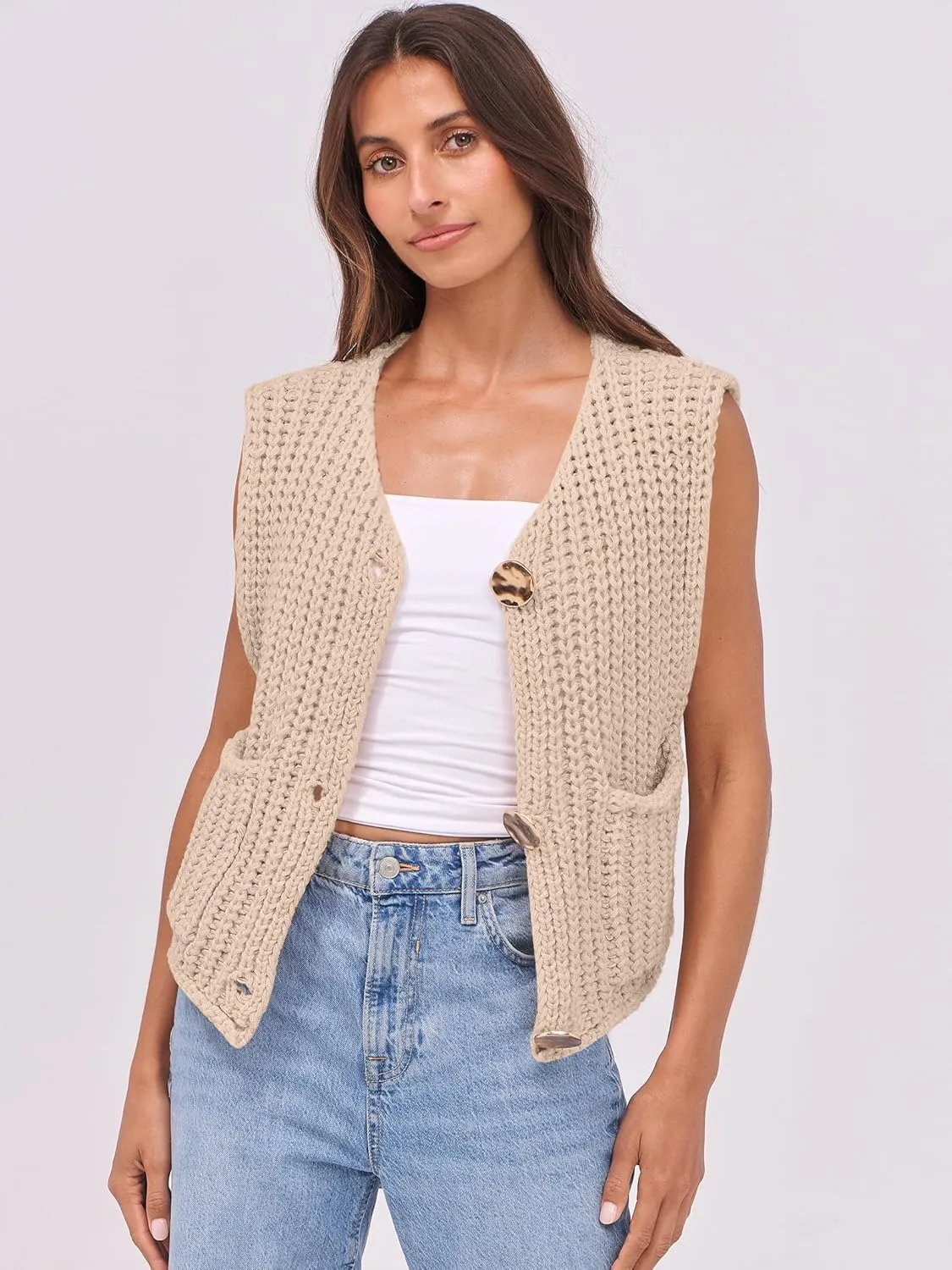 ANRABESS Women Chunky Knit Sweater Vest Button Down Casual Sleeveless Cardigan with Pockets Spring Trendy Outfits 2025
