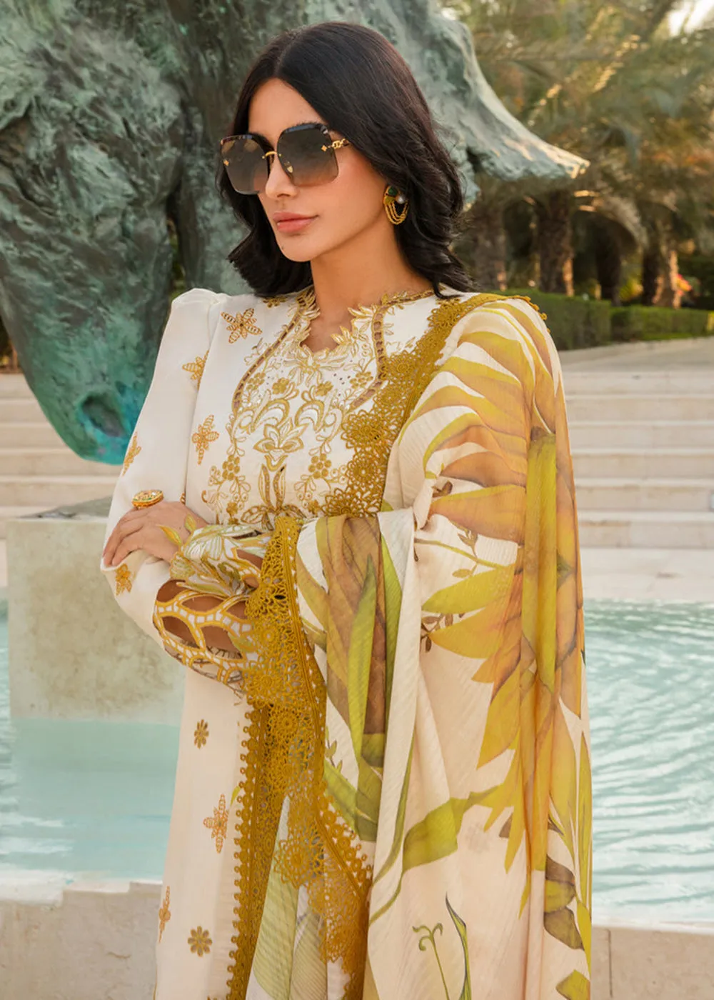 Carnation Summer Lawn Collection '24 by Rang Rasiya | ISABELLA