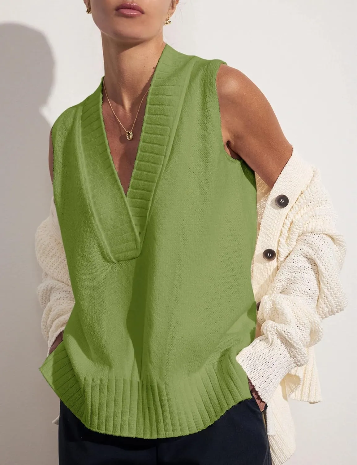 Daacee Women's V Neck Sweater Vest Casual Summer Loose Side Slit Sleeveless Pullover Knit Tank Tops