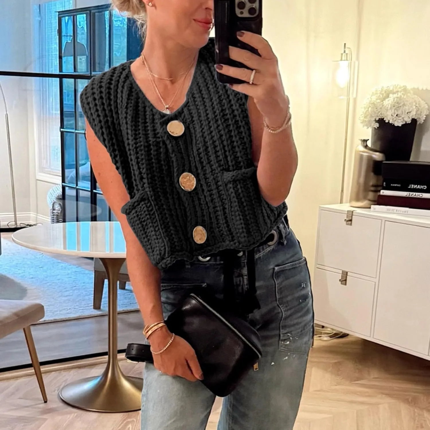Hixiaohe Womens Crochet Chunky Knit Top Sleeveless Button Down Crop Tops Trendy Cardigan Sweater Vest for Women with Pockets