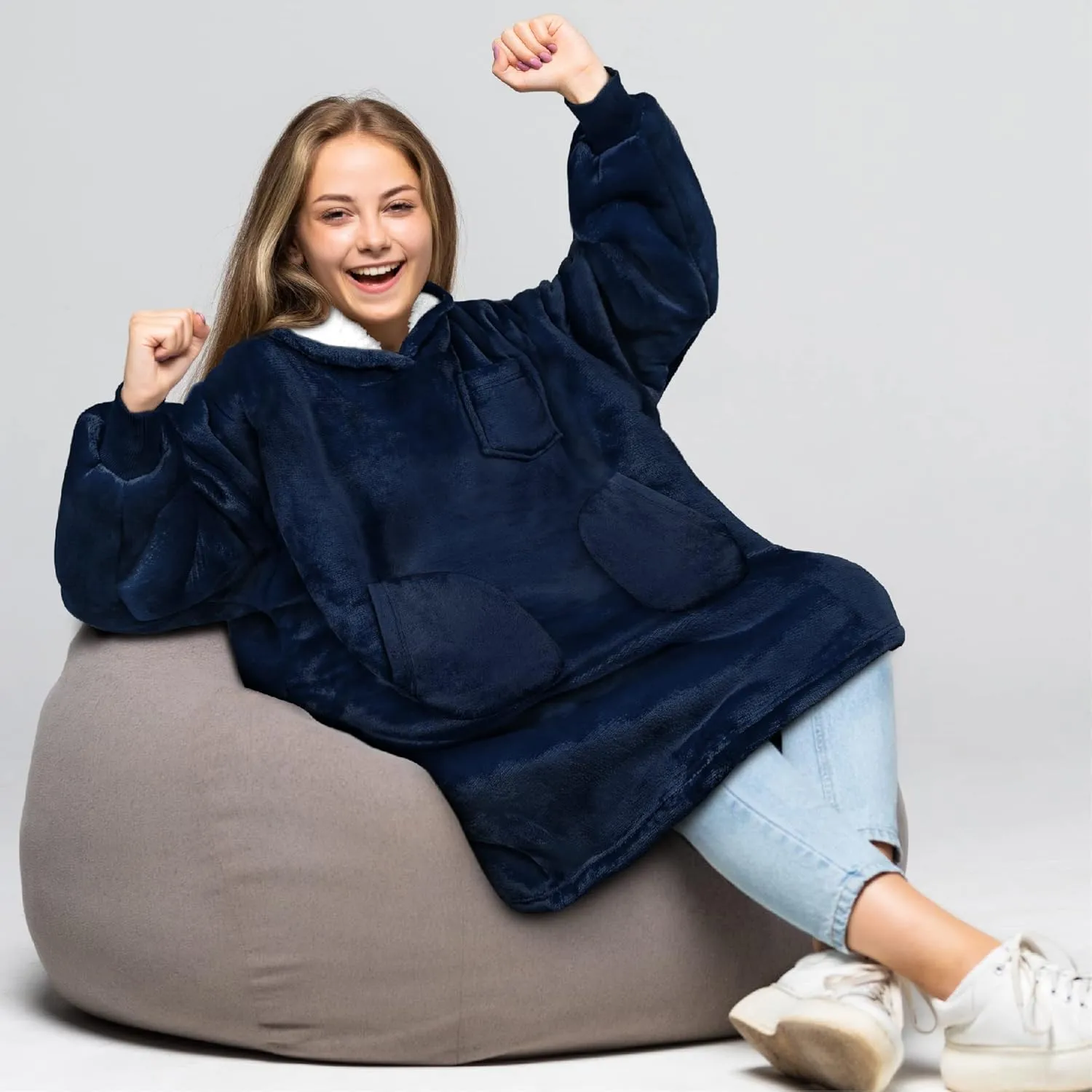 PAVILIA Wearable Blanket for Kids Boy Girl, Warm Cozy Giant Hoodie with Two Pockets, Fleece Sherpa Hooded Pullover for Teen