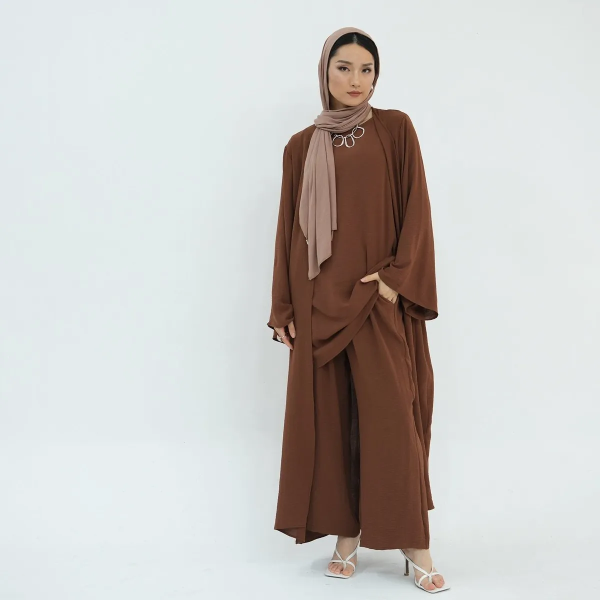 Sleeveless Top and Pants 3-Piece Set Abaya (MOA076)