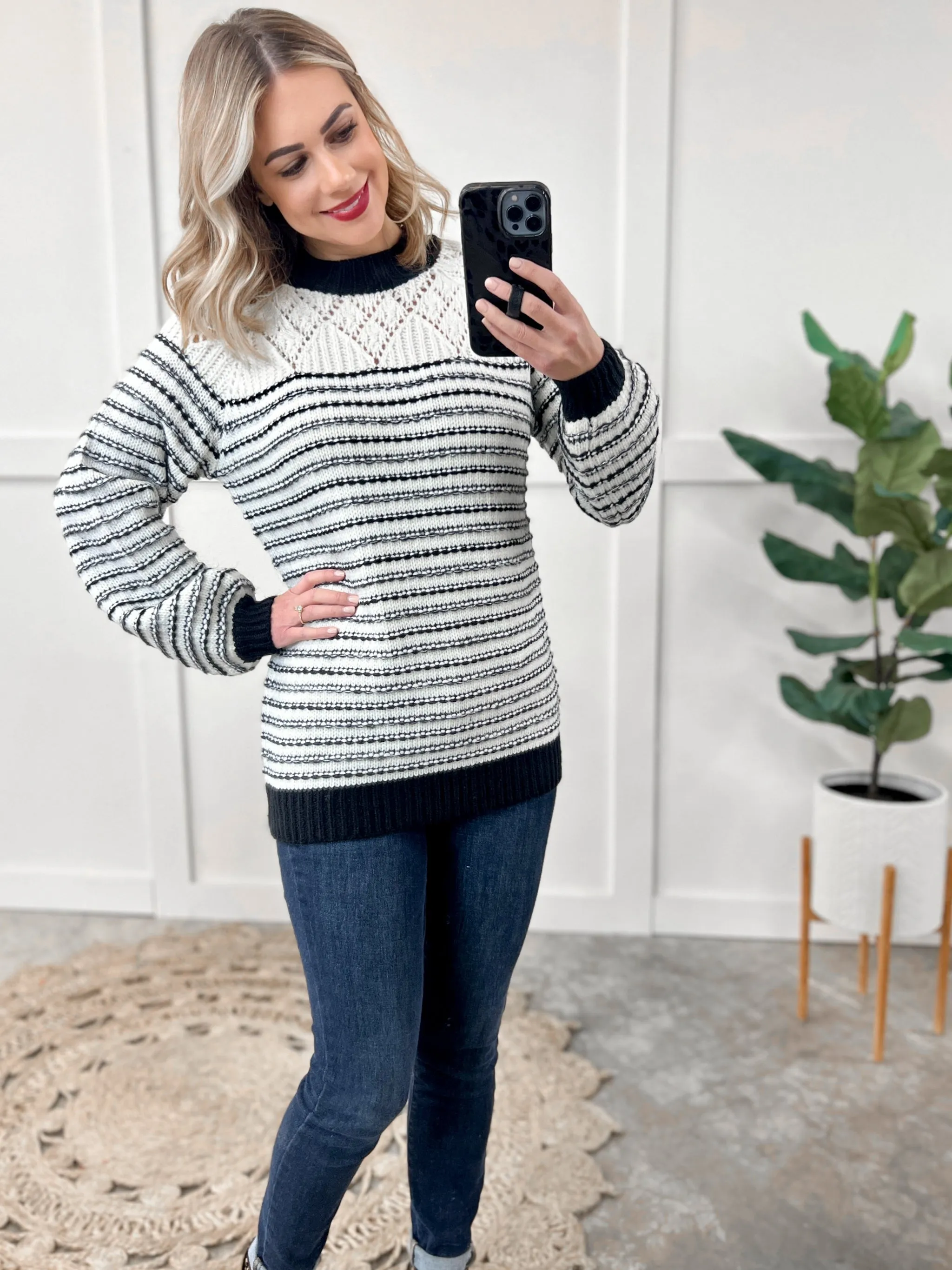 Soft Knit Sweater In Black & White With Silver Thread