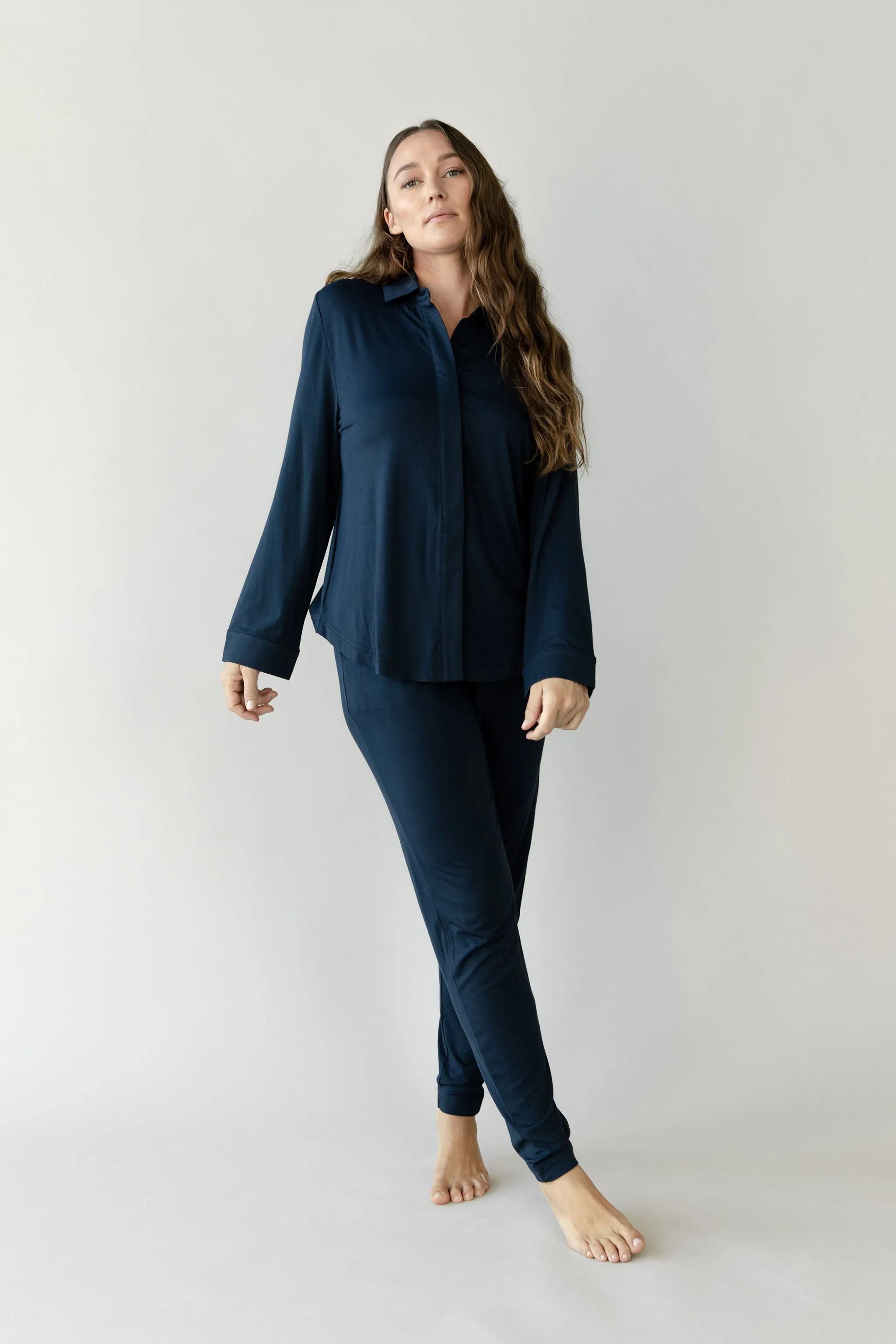 Women's Bamboo Stretch-Knit Collared Long Sleeve Button Down