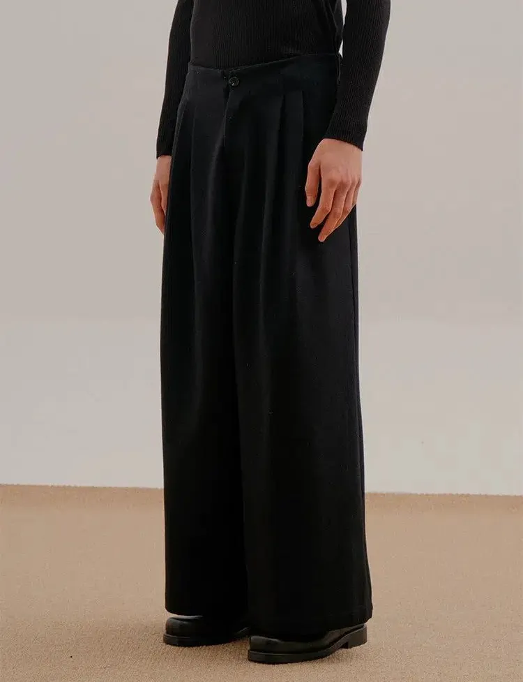 Zhou Buttoned Flowy Office Trousers